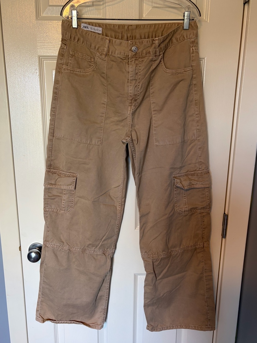 Zara cargo pants - size 10